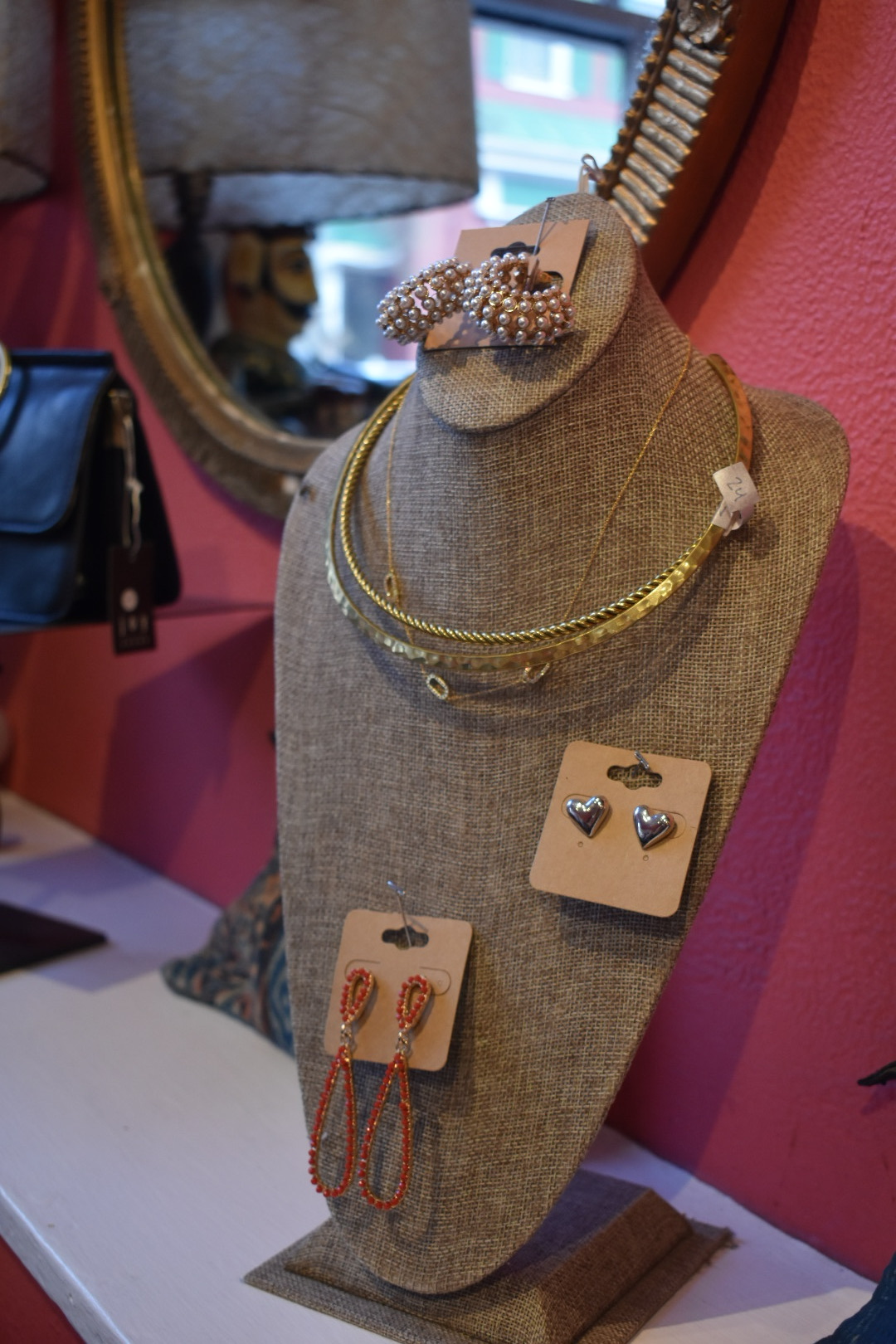 Jewelry at PappaGallo